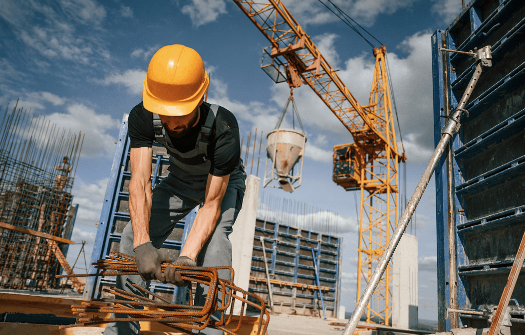 Matériaux de construction et produits métalliques en stock